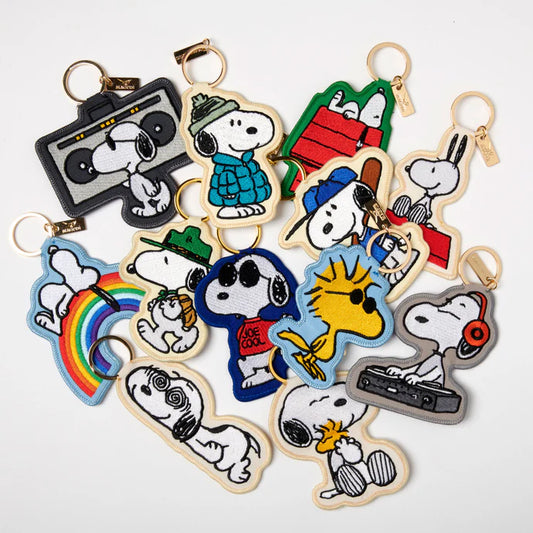 Magpie x Peanuts Camp Snoopy Key Charm