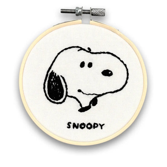 The Crafty Kit Company Peanuts Snoopy Mini Embroidery Kit