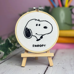 The Crafty Kit Company Peanuts Snoopy Mini Embroidery Kit